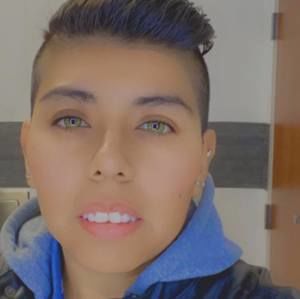 Meet your Posher, Aris